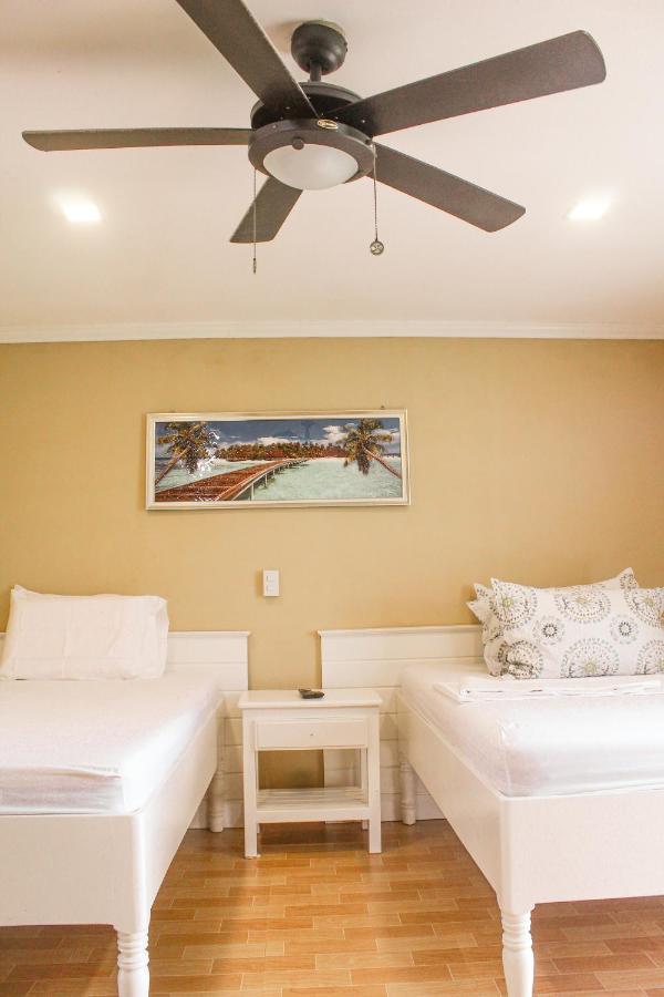 Joe'S Castle Bed & Breakfast Sagbayan Bagian luar foto