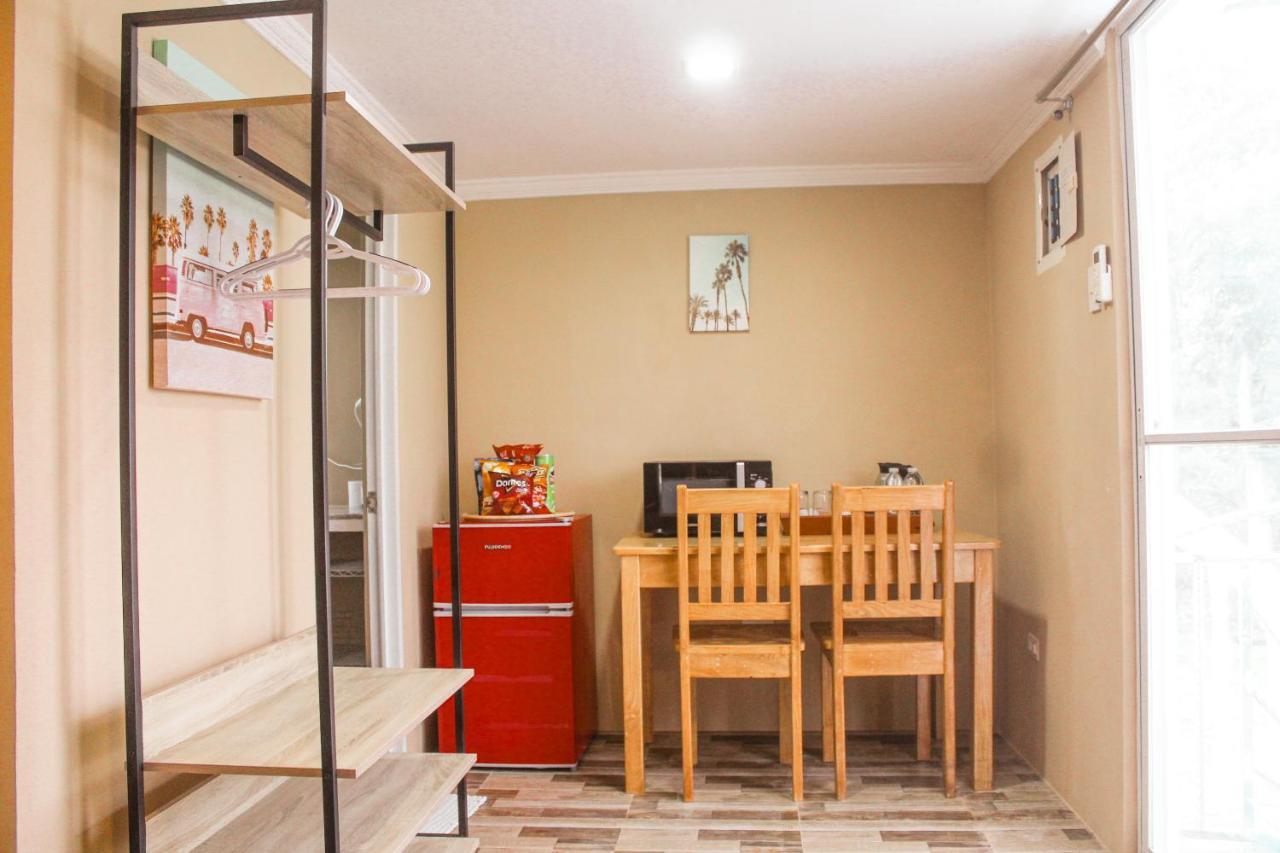 Joe'S Castle Bed & Breakfast Sagbayan Bagian luar foto